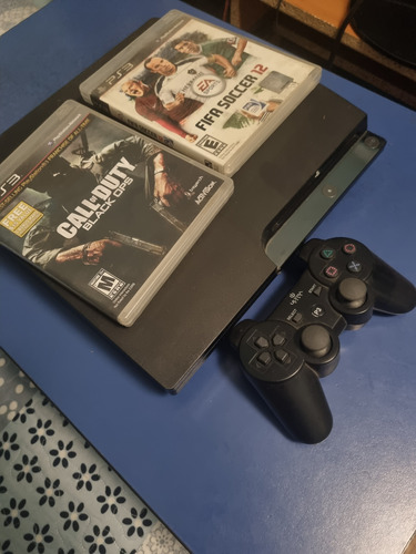 Playstation 3 Slim + 2 Juego Y 1 Control Alt Conversable (Usado)