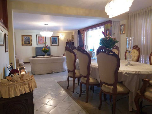 Imagen 7 de 30 de Vendo Casa 580mtrs2 5h+2s/5b+2s/4p Colinas De Tamanaco 9230