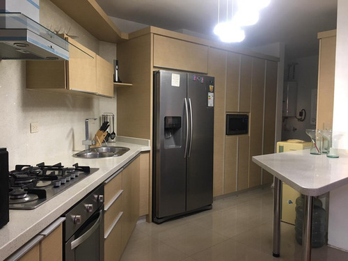 Imagen 5 de 19 de Apartamento En Resd La Coruña, La Trigaleña