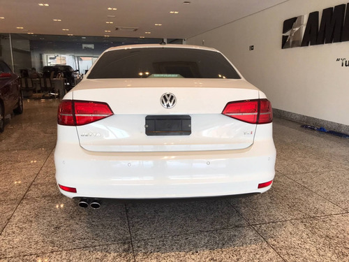 Imagem 5 de 11 de Volkswagen Jetta 2.0 Tsi Highline 211cv Gasolina 4p