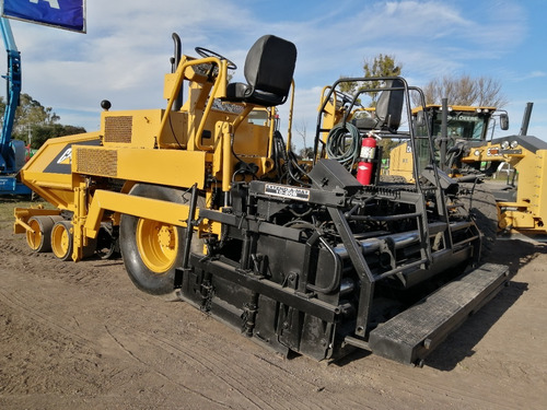 Imagen 5 de 10 de Pavimentadora Caterpillar Bg260b 1995
