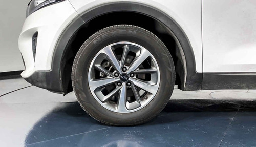 Imagen 11 de 15 de 42391 - Kia Sorento 2019 Con Garantía At