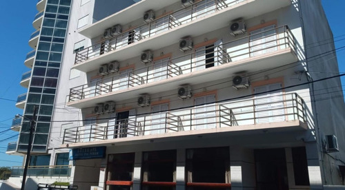 Imagen 3 de 22 de Moderno Hotel En Venta A Metros De La Playa San Bernardo