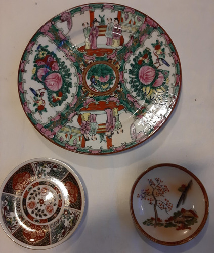 Platos Decorativos De Porcelana Japonesa Antiguos