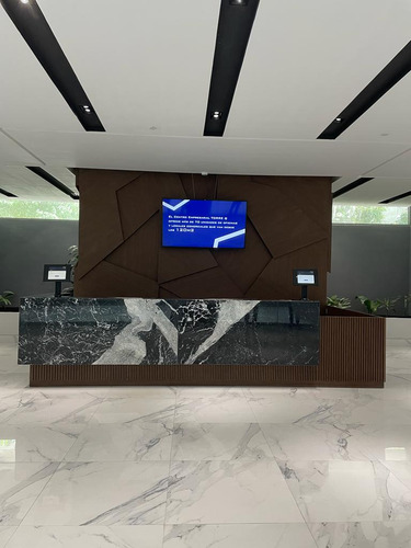Oficina En Alquiler 225 M2-urb.los Naranjos Del Cafetal Financiamiento