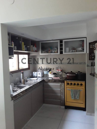 Imagen 2 de 12 de Ph En Venta En 22 E/ 42 Y 43