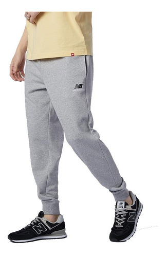Pantalon New Balance Men Essentials Graph Mp11590 Grey 5010