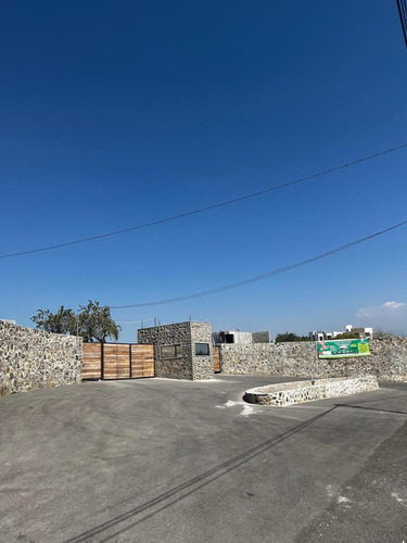 Casa En Venta En Residencial Los Olivos