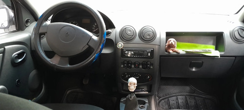 Renault Logan F.Ii 1.4 Entry Familier Fii