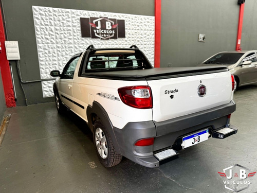 Fiat Strada 1.4 MPI FREEDOM CS 8V FLEX 2P MANUAL