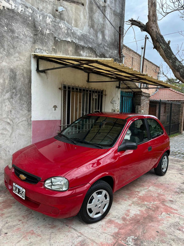 Chevrolet Corsa 1.6 Classic Super Pkele