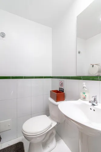 Casa En Venta En San Patricio. Cod V8698