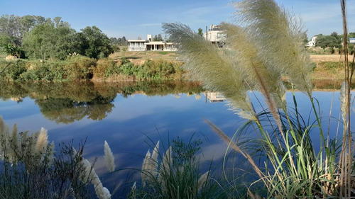 Lote 9 De La Manzana C - Etapa 3 Del Barrio Carcaraes (solares Del Carcaraña) - Oliveros