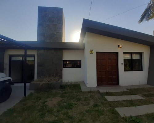 Excelente Casa 2 Dorm Planta Baja - Bº El Refugio - Mts Av. Recta Martinolli