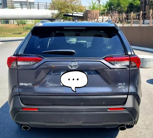 Toyota RAV4 2.5 Xle 4wd At 204 hp