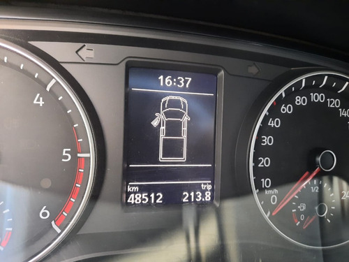 Imagen 8 de 11 de Volkswagen Amarok 20td 4x2 Dc Hig.180hp Pk At