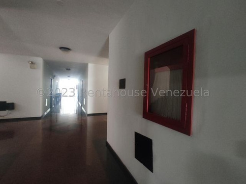 Imagen 23 de 26 de Apartamento En Venta Urb Los Chaguaramos, Maracay 23-19558 Hc
