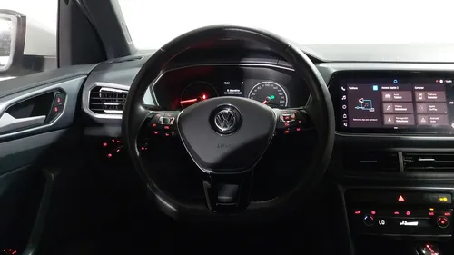 Volkswagen T-Cross 1.6 COMFORTLINE AUTO
