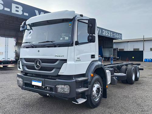 Mercedes-benz Axor 3131 6x4 Traçado Ano 2022 Com Retarder