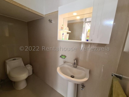Imagen 9 de 29 de Mls #23-2454 Se Vende Espectacular Casa En Los Palos Grandes.