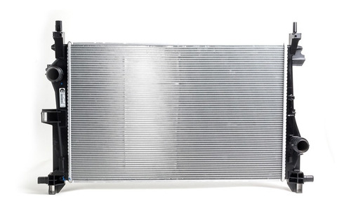 Imagen 1 de 8 de Radiador Del Motor Jeep Renegade 3239 16/19