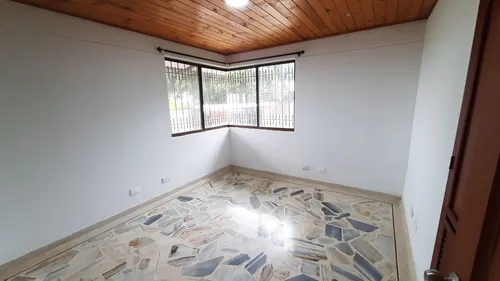 Se Alquila Casa Campestre En La Buitrera
