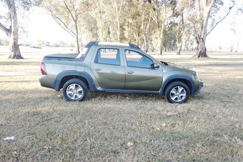 Imagen 10 de 11 de Renault Duster Oroch Outsider Plus 4wd