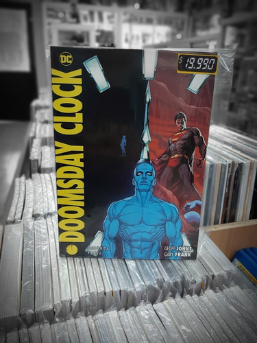 Comic Dc Doomsday Clock 2 - Ovni Press 