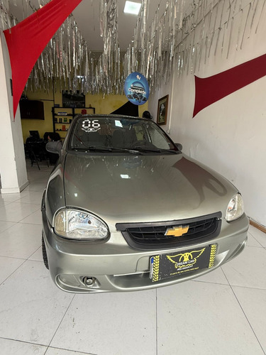 Chevrolet Corsa Classic 1.0 Spirit Flex Power 4p