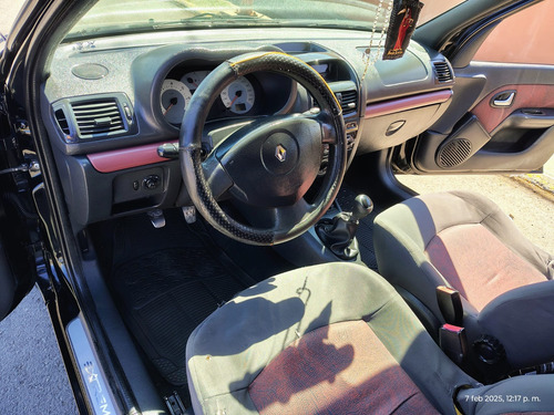 Renault Clio Versión Extreme Es Una Versión Especial