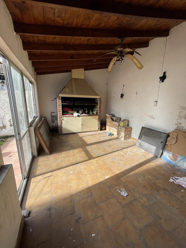 Venta Ph 5 Ambientes Con Garage - Jardin - Quincho En Barrio San Jose