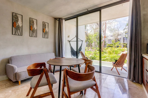 Venta De Suite Con Alberca Privada En Tulum