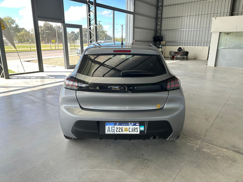 Peugeot 208 1.6 Active Pack Tiptronic