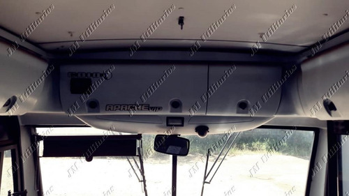 Imagem 7 de 12 de Caio Apache Vip Ano 2006 M.b Of 1722 47 Lug Jm Cod