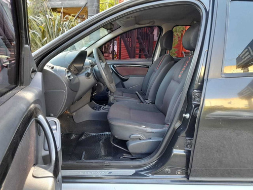 Imagen 8 de 13 de Renault Sandero Stepway 1.6 Confort L/11 2012