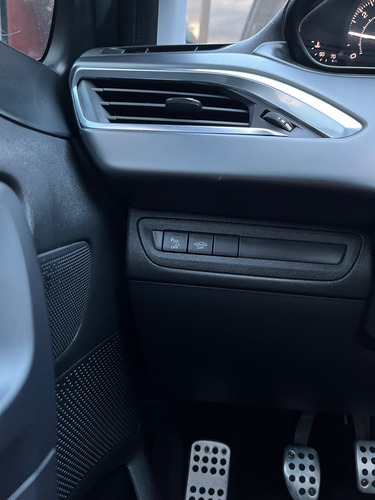 Peugeot 208 1.6 Feline Pack Cuir