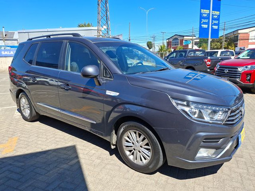 Ssangyong Stavic 2020