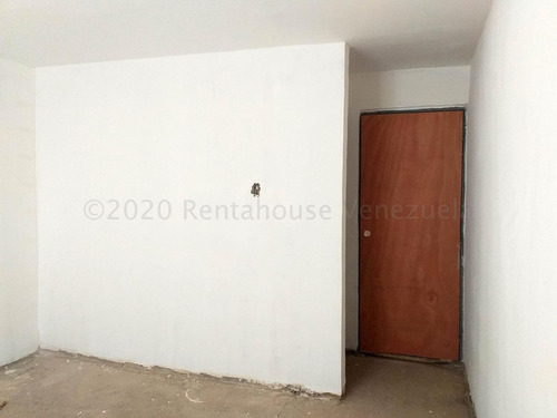 Imagen 5 de 5 de Apartamento En Planta Baja En Venta En Villa Privada #22-24261 04146954944