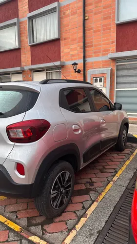 Renault Kwid 1.0 Intens