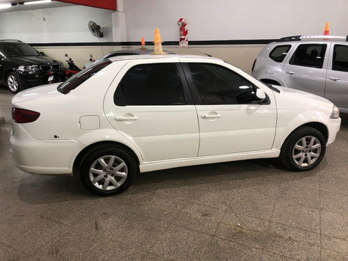 Fiat Siena 1.4 El Full Gnc 2017 Financiamos