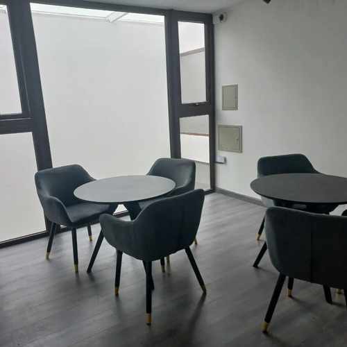 Rebajado/edificio Espacio Huérfanos