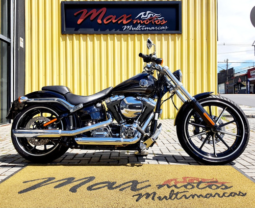 Harley Davidson  Softail Breakout 