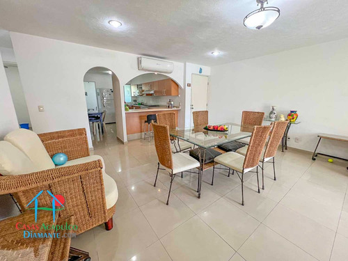 Cad Diamante Lakes Rubí 219. Terraza Con Vista A Las Albercas Y Áreas Comunes
