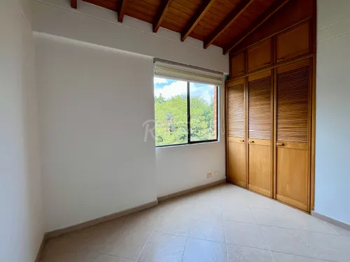 Apartamento En Venta En Abadia. Cod V775981
