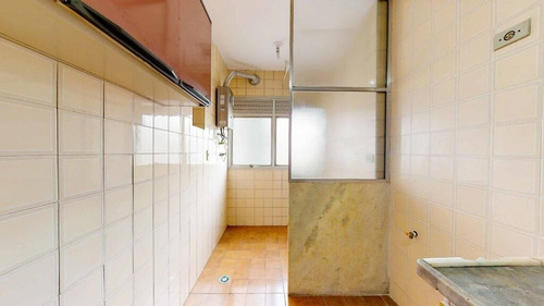 Imagem 18 de 30 de O Apartamento Conta Com Um Living Que Comporta Até 2 Ambientes, Além De Ter Uma Agradável Varanda, Boa Para Cultivar Plantas E Relaxar. - Ap02859 - 70339024