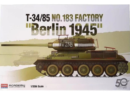 Tanque russo 1/35 modelo T34 Factory Berlin Academy 13295