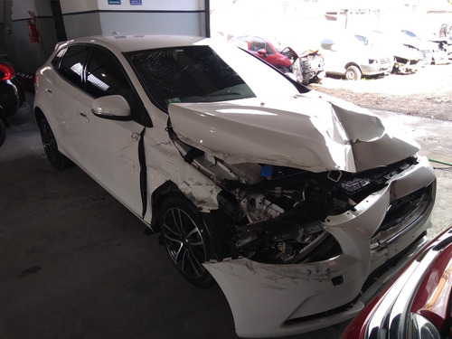 Imagen 7 de 10 de Volvo V 40 2.0 T4 At Momentum