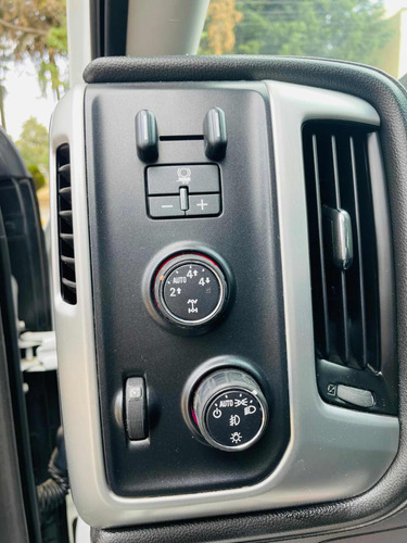 GMC Sierra 5.3 Crew Cabina All Terrain 4x4 Mt