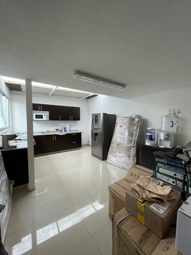 Imagen 18 de 30 de Casa Para Oficinas Con Uso De Suelo S
