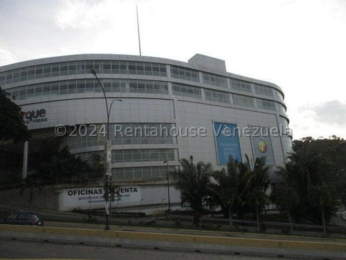 Local Comercial En Alquiler, Cerro Verde #24-22807